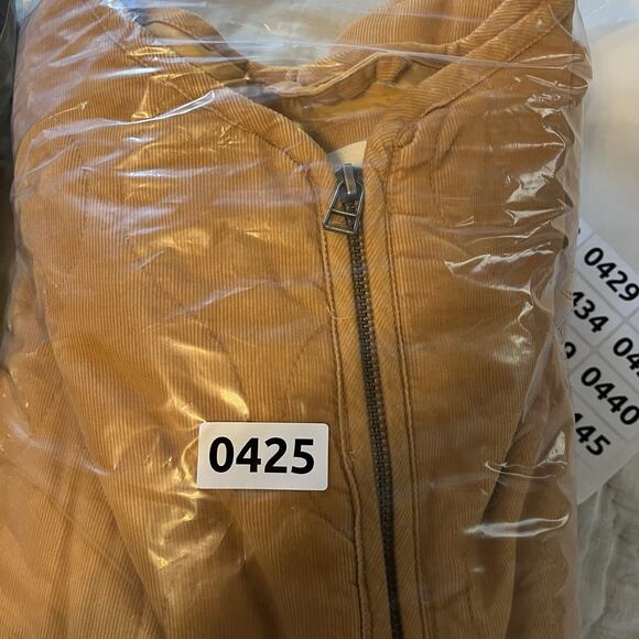 Universal Thread Women’s Quilted Corduroy Jacket XL Golden Mustard Layers Warm - Picture 12 of 13